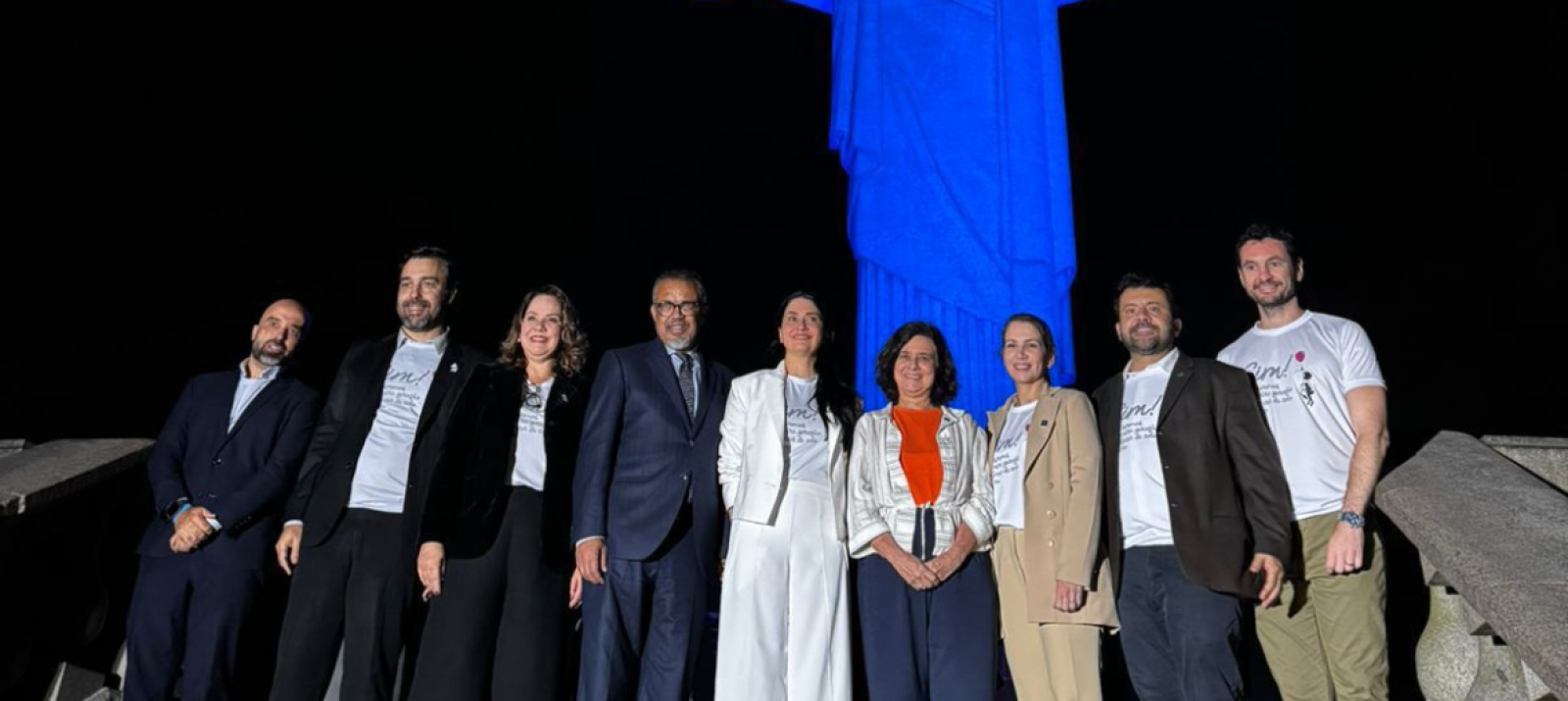 FEBRASGO participa de cerimônia de iluminação do Cristo Redentor pela eliminação do câncer do colo de útero